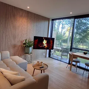  Appartement Prive In Groene Omgeving Fietsen & Parkeerplaats Inbegrepen België